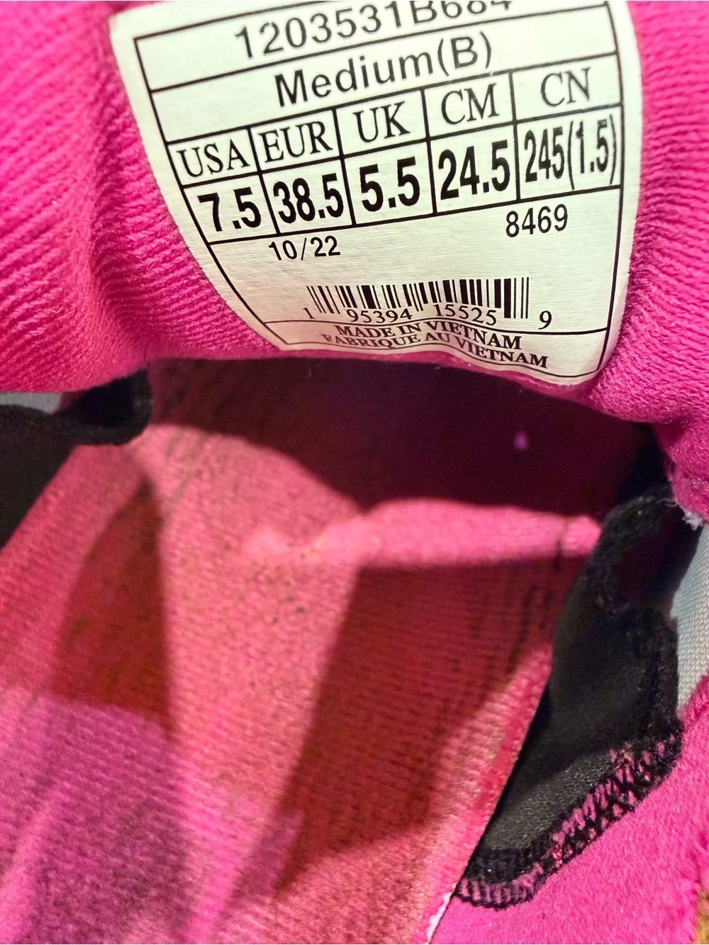 Brooks Women's Hot Pink Running Sneakers with Black Accents